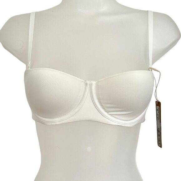 NWT SKIMS Fits Everybody Strapless Underwire Bra In Marble White - Picture 5 of 7